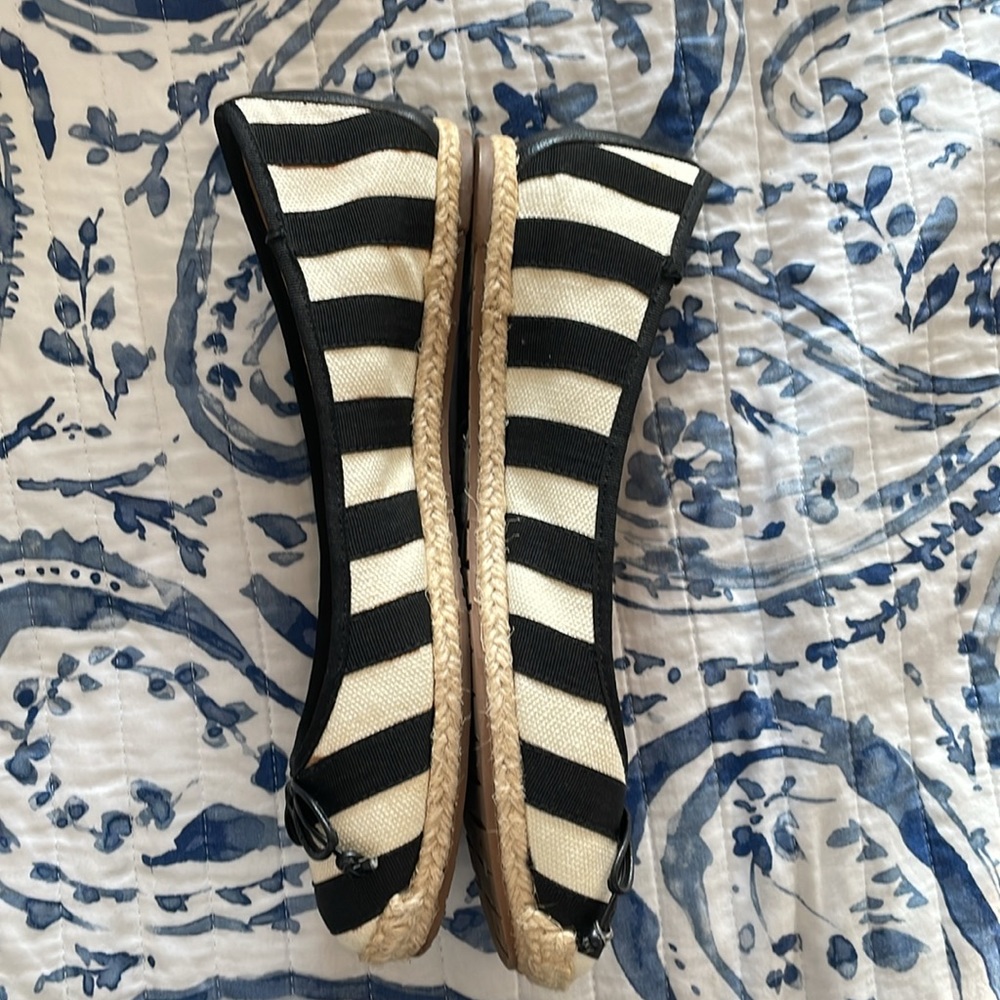 Kate Spade Flats - Picture 5 of 8